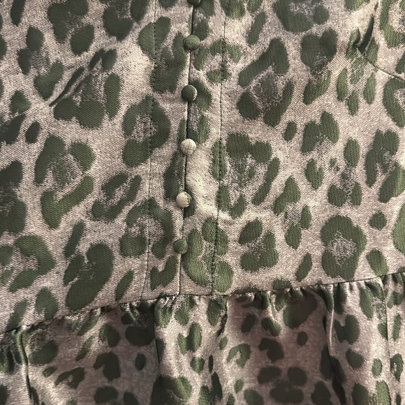 Karlie Leopard Dress NWT - Picture 3 of 3